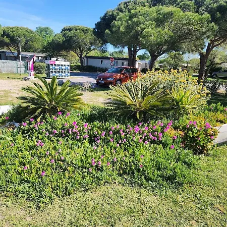 Grande Terrasse & Jardin Prive, Zone Natura 2000 * لات