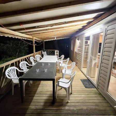 Grande Terrasse & Jardin Prive, Zone Natura 2000 Nyaraló