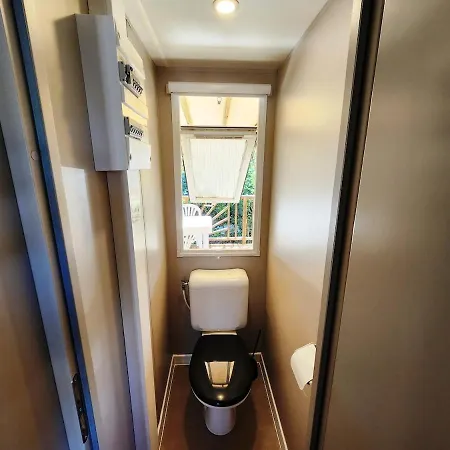 Grande Terrasse & Jardin Prive, Zone Natura 2000 بيت للعطل